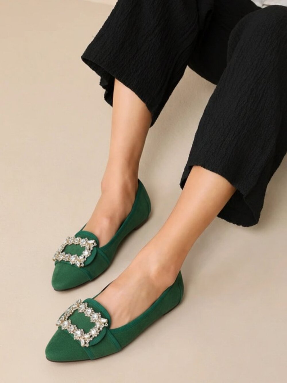 Women's Stone Ornament Pointy Toe Flat